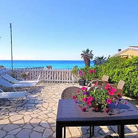 דירה Corfu 22 גליפאדה